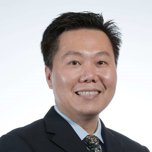 Alan Wong (Partnership Director of Heartland Enterprise Centre Singapore 新加坡邻里企业中心)